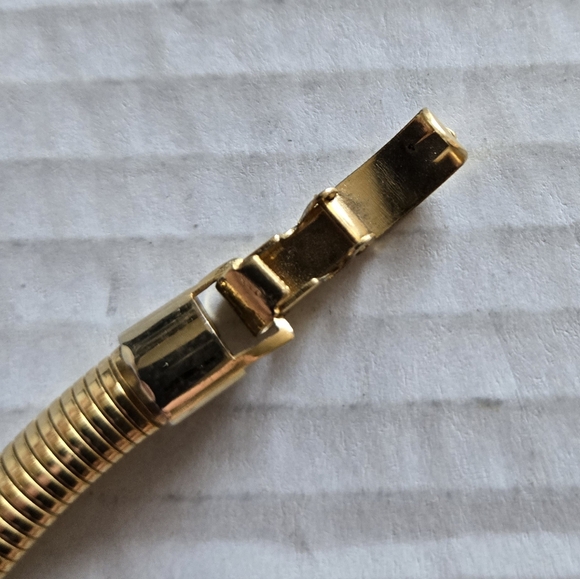 Gold Tone Enameled Snake Chain 17" Collar Necklace - Picture 9 of 9